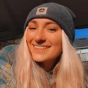 Meet your Posher, Savannah